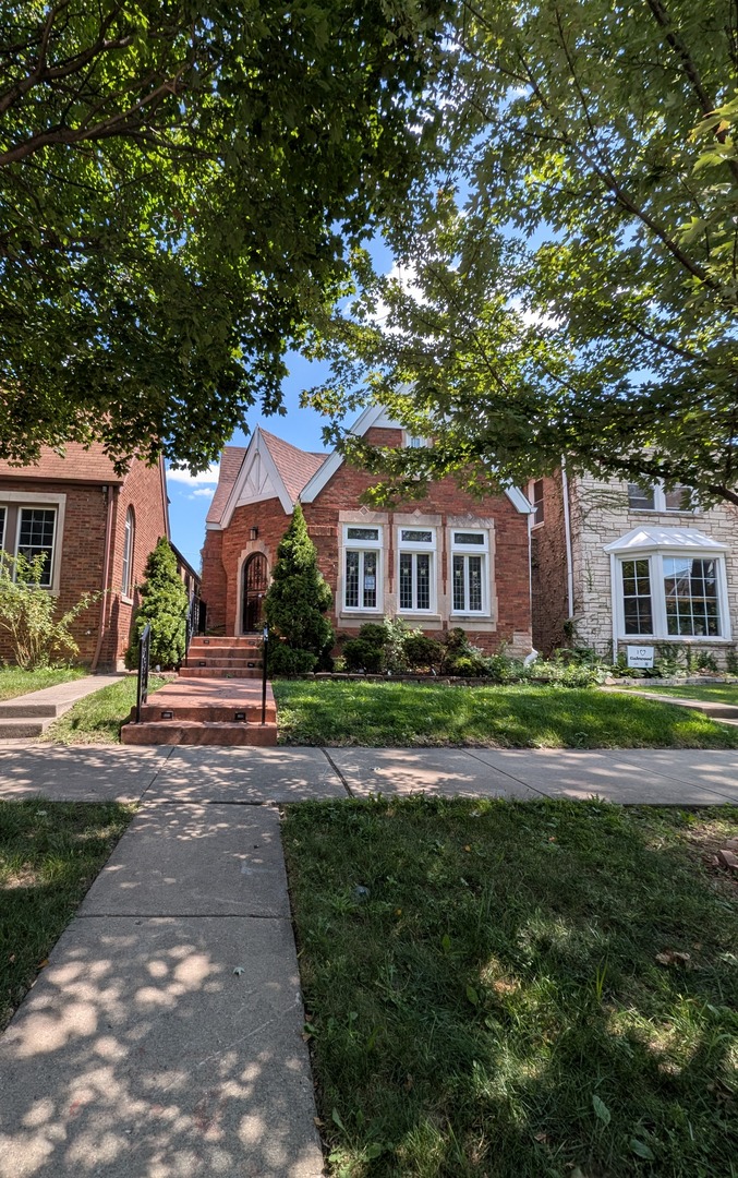 If you are looking for space, you have found it!  And if location is important, it is located in one of Chicago's much-desired area.  This four bedrooms and two-and-a-half-bathroom house is what you have been looking for.  To make this an easy decision for the new owner, the kitchen was brought up to date with new cabinets and new stainless-steel appliances.  The whole house is freshly painted and oh yeah check out the beautiful hardwood floors. Don't worry about the roof, it was replaced in 2023. Several windows were replaced in 2025.  It is convenient to mostly everything: restaurants galore, drug store, cleaners, hospitals, public transportation, religious establishments, gas stations, medical clinics of all kinds (optometrist, dentist, otolaryngologist and others), schools and much more.  Cookout and eat on the beautiful and spacious deck as you enjoy your beautiful flowers and quietness. Charm, location and convenience all rolled up in one neat package. Every member of your family will feel right at home. Come and see for yourself!