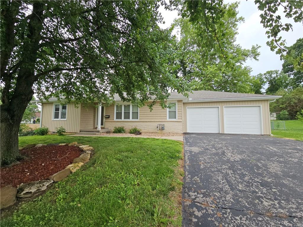 10913 W 50th Terrace