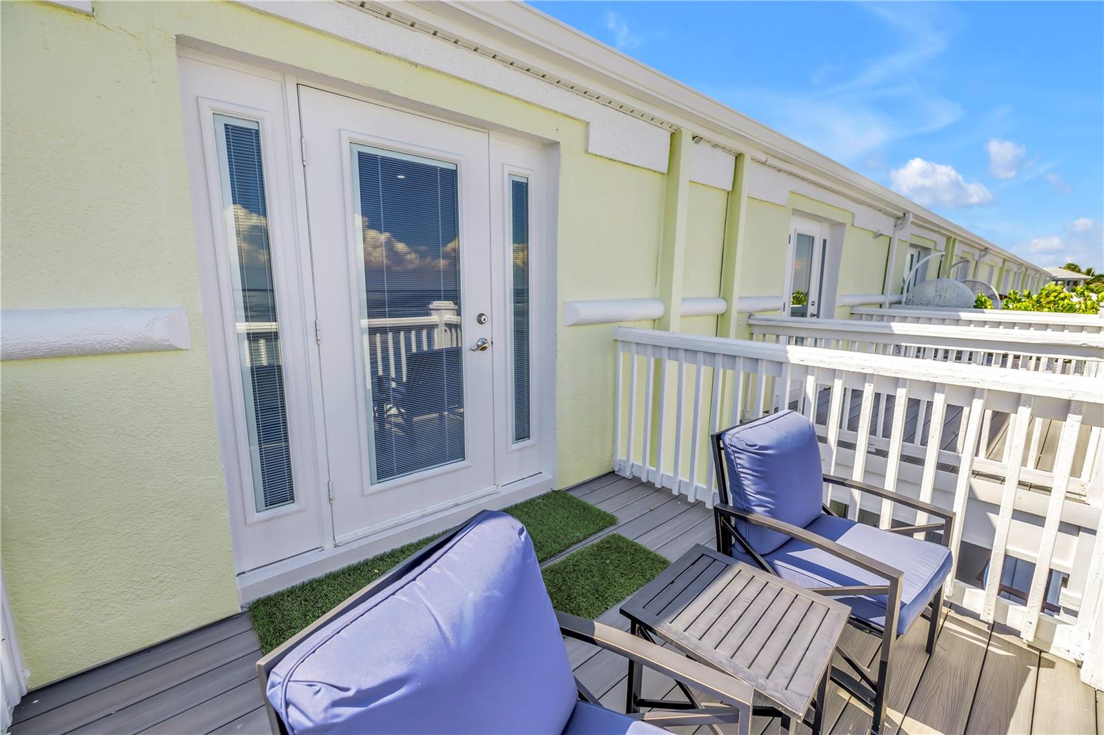 4982 Coquina Key Drive SE
