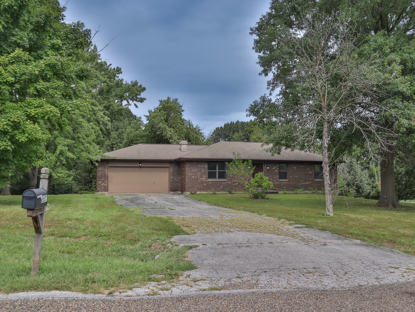 6607 Oak Ridge Lane