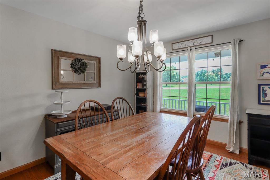 301 Ridgewood Court
