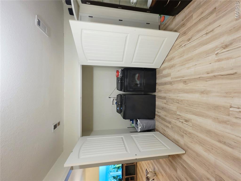 7305 N Wishing Well Drive