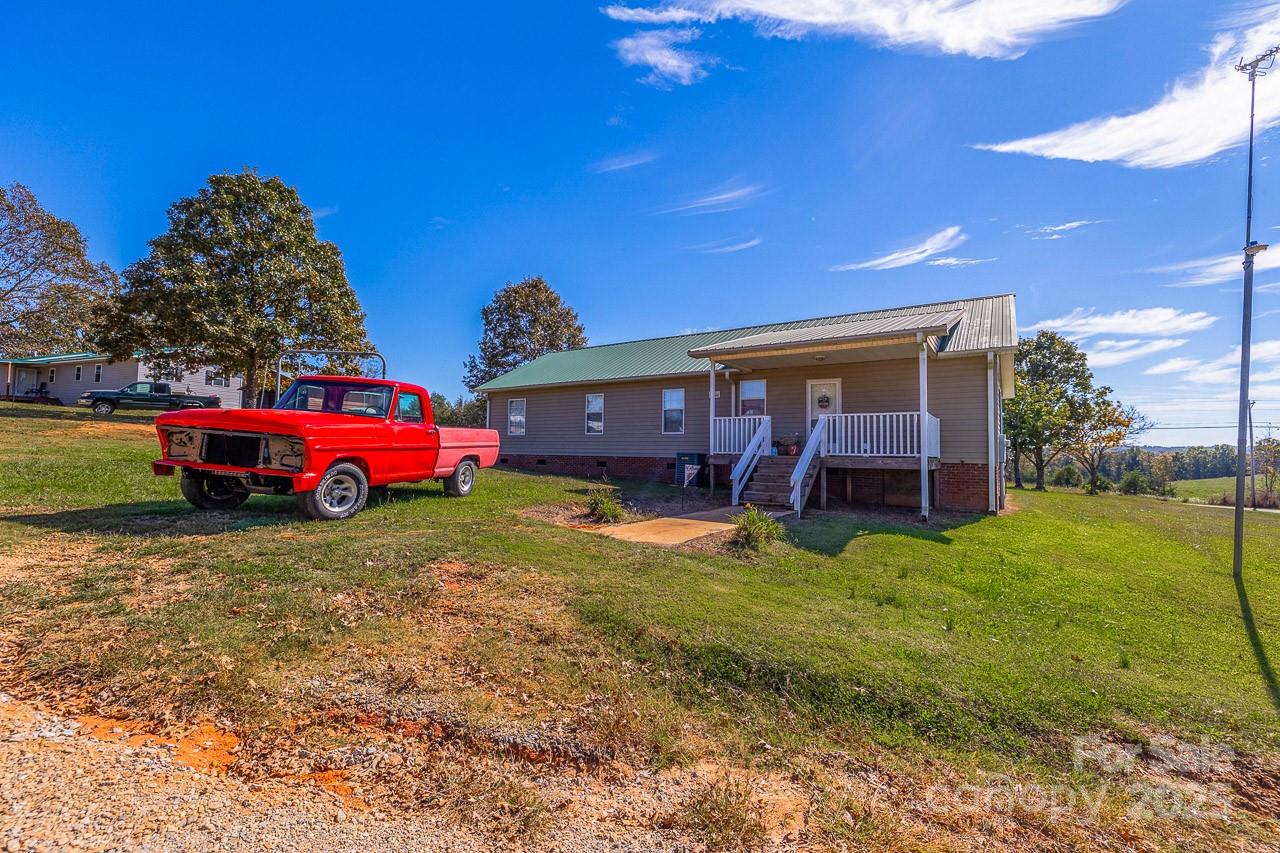 398 W V Thompson Road