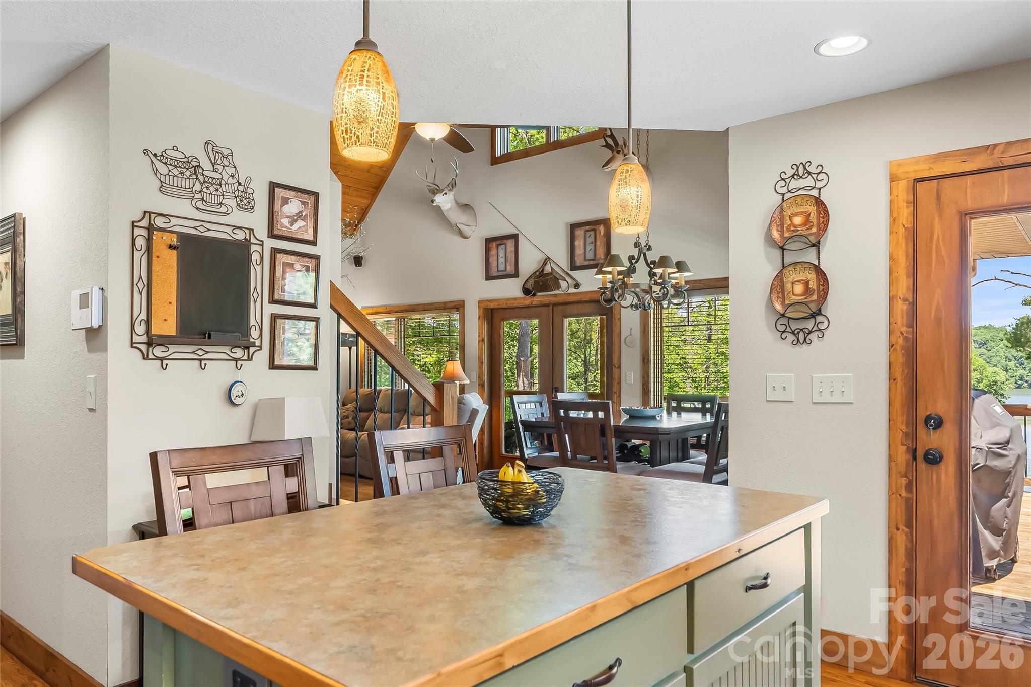 590 Larkhaven Drive