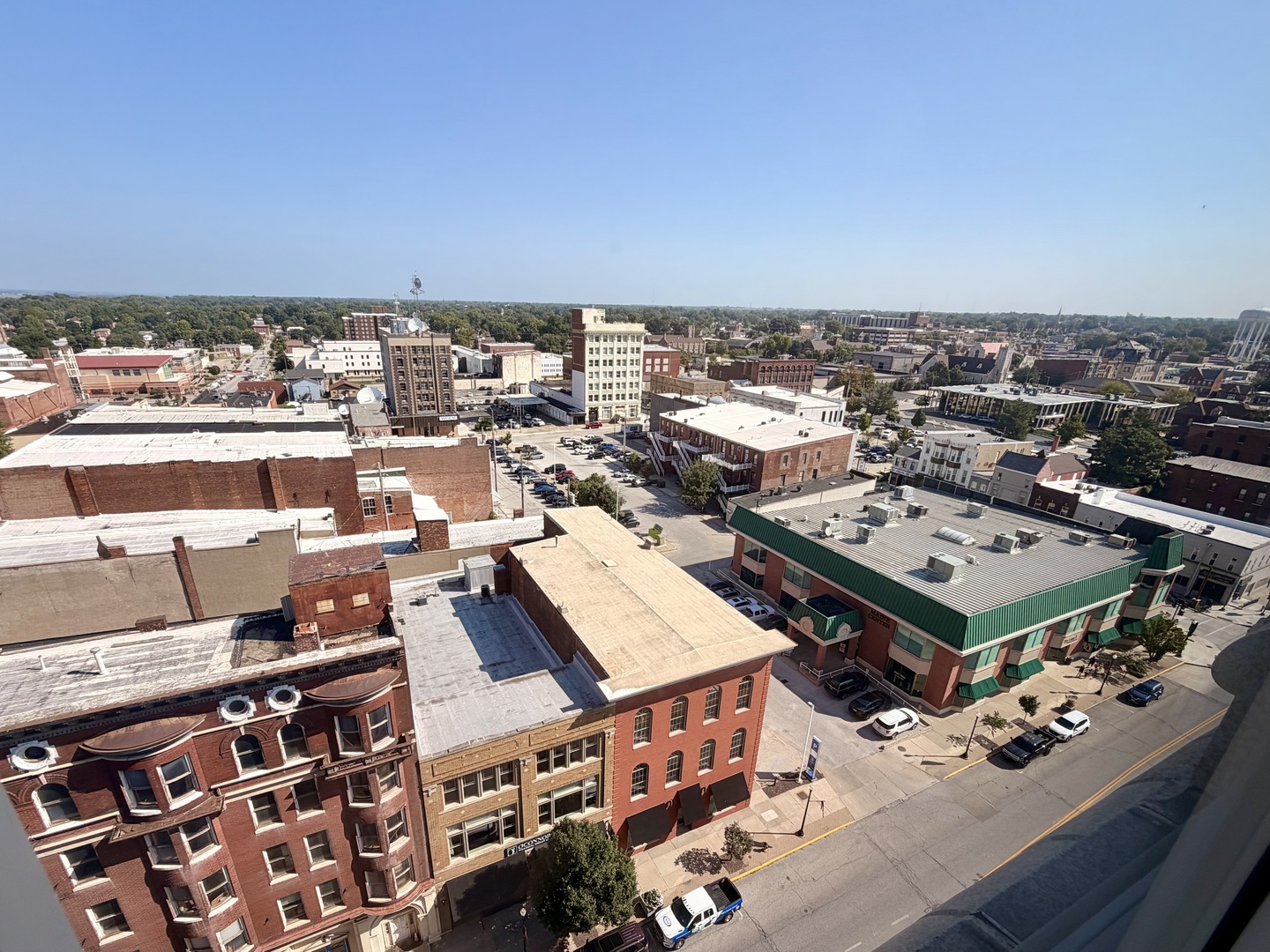 510 Maine Street 10