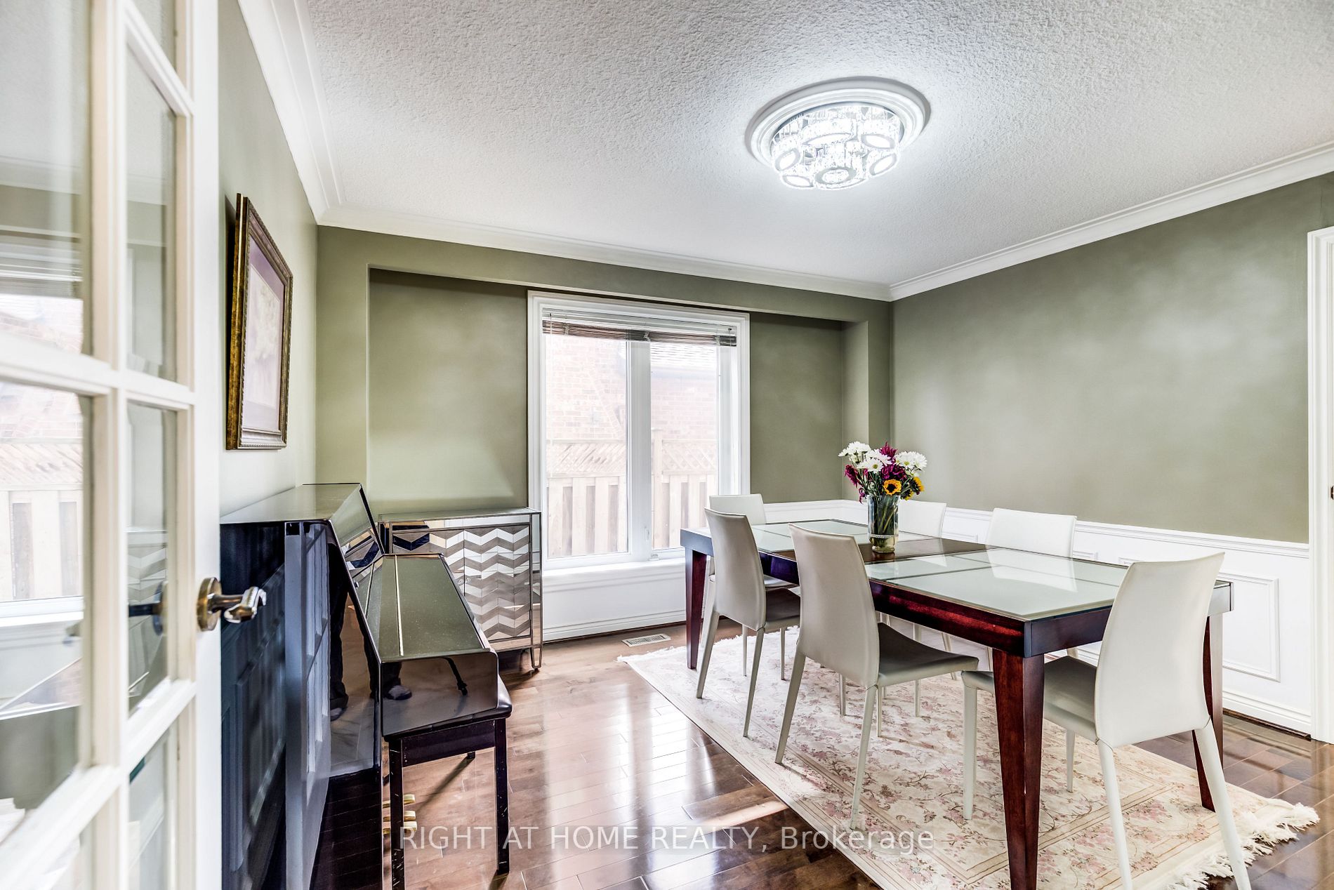 4 Temagami Crt
