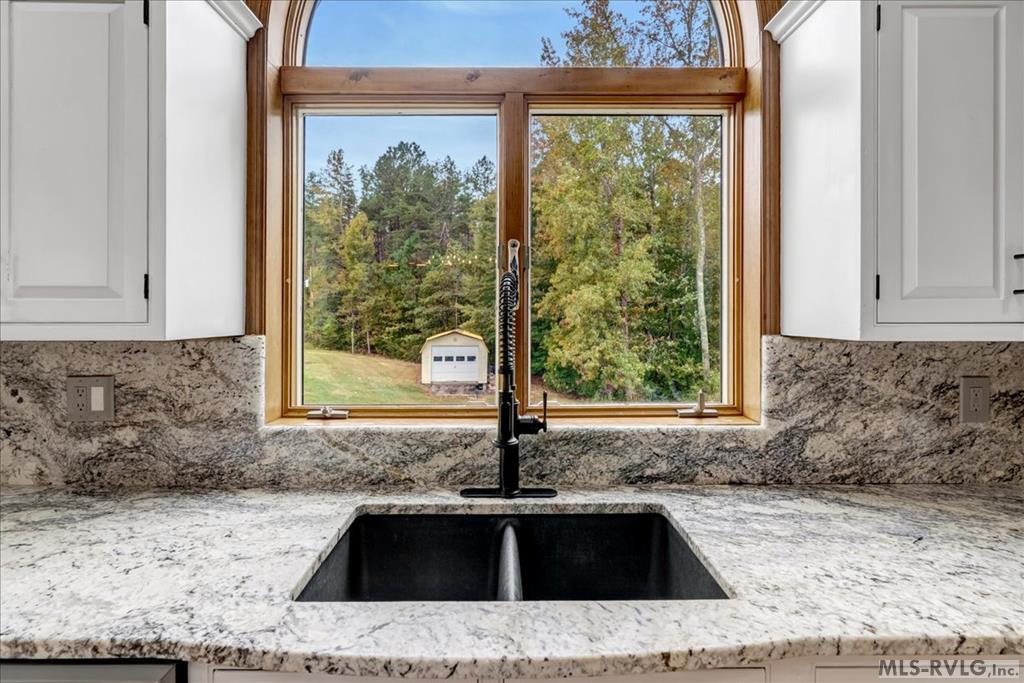 593 Stoney Cross Road