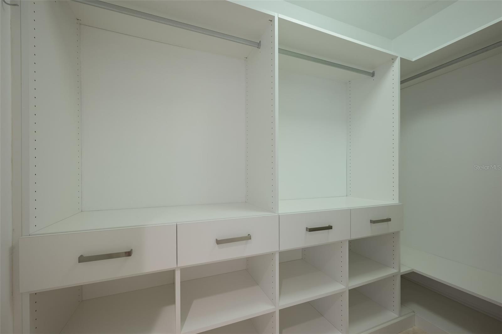 2050 Benjamin Franklin Drive A601