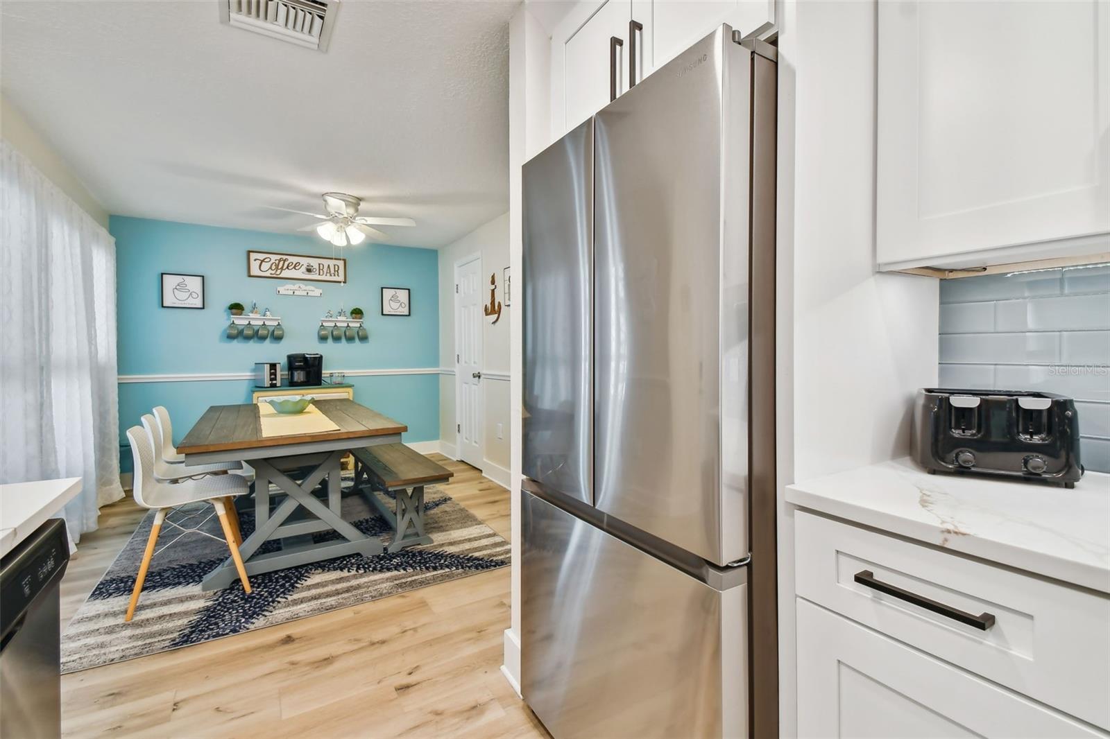 315 Medallion Boulevard E