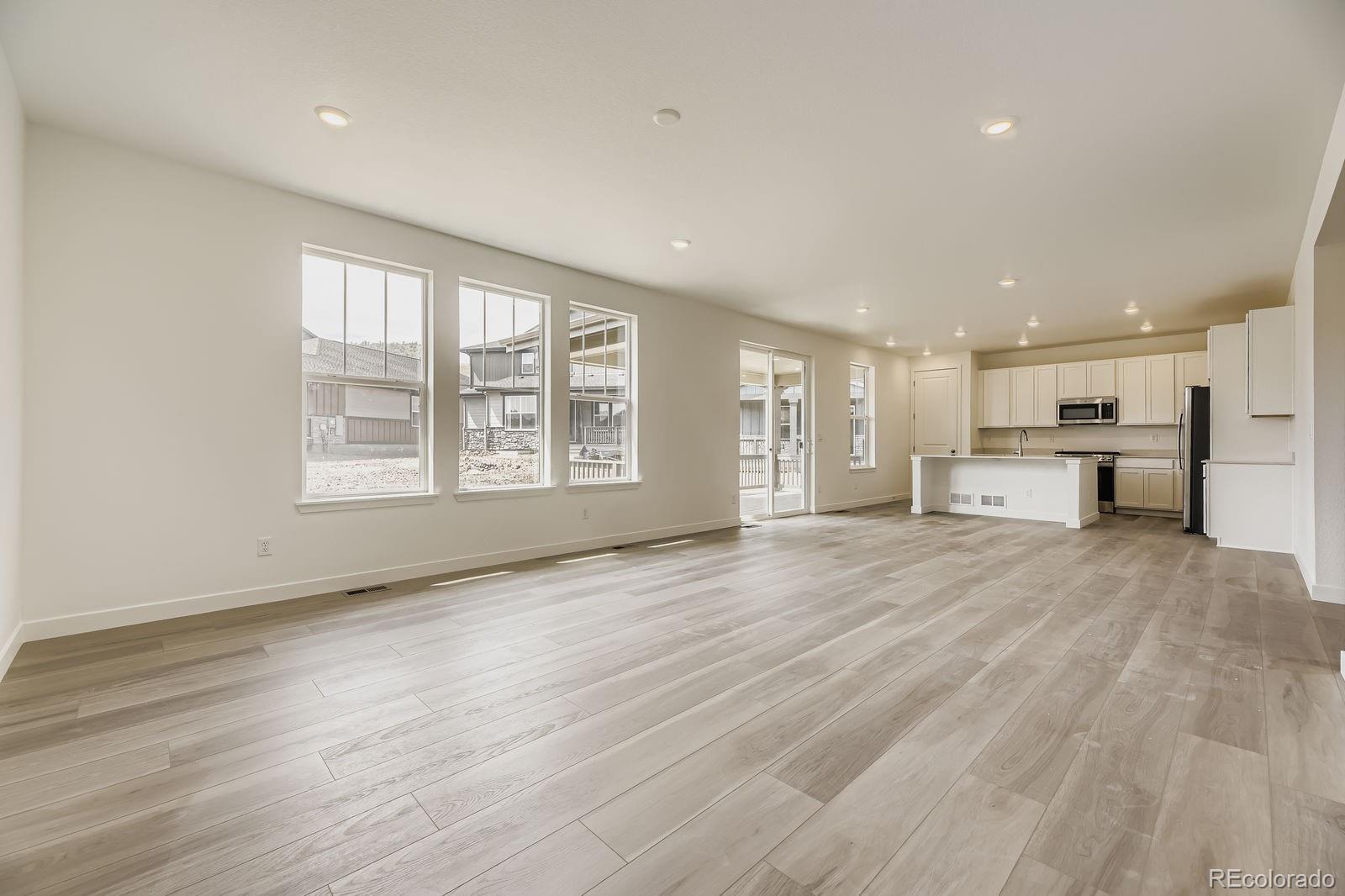 12780 W Glasgow Place