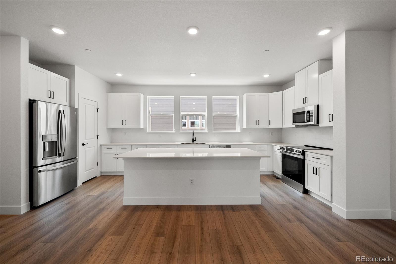 2906 W 56th Avenue