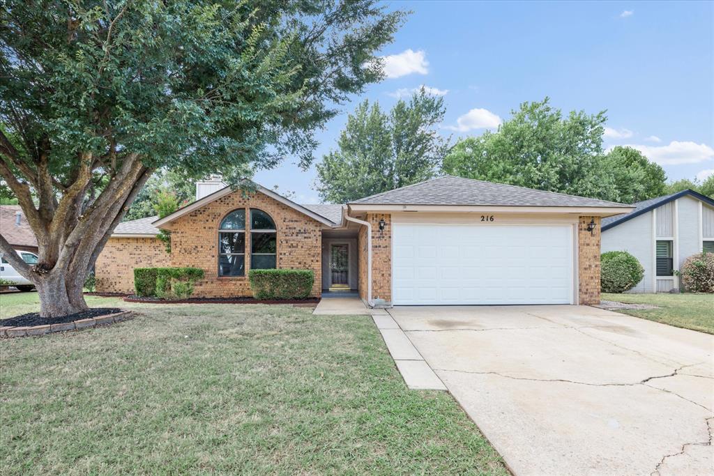 Welcome to your new home in Crestland Estates! This beautiful 3-bed 2-bath home features brand-new flooring and fresh paint throughout giving it a modern and inviting feel from the moment you step inside. From the open living area with vaulted ceilings, built-in cabinetry, and a cozy fireplace, it is perfect for both relaxing and entertaining. The dining area flows effortlessly into the spacious kitchen which offers abundant cabinet space, a center island, and plenty of natural lighting. Outside, you’ll enjoy a fully fenced backyard with plenty of room to play, garden, or relax. Located in the sought-after Norman School District and just minutes from shopping and dining, this home is perfect for those wanting to settle into a well-established neighborhood.