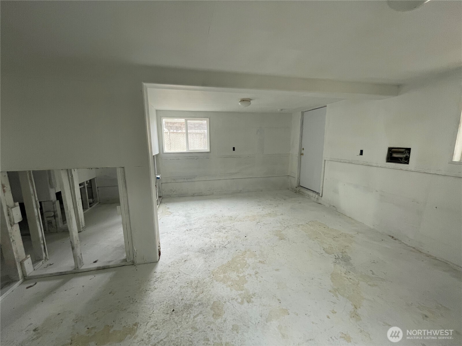 1700 N B Street