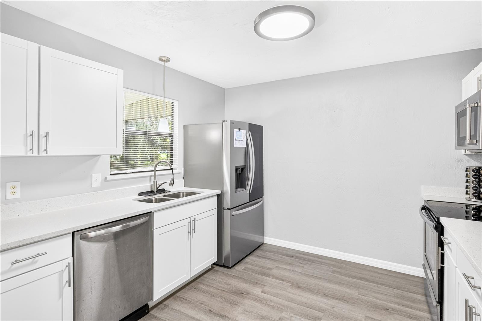 Property View 11