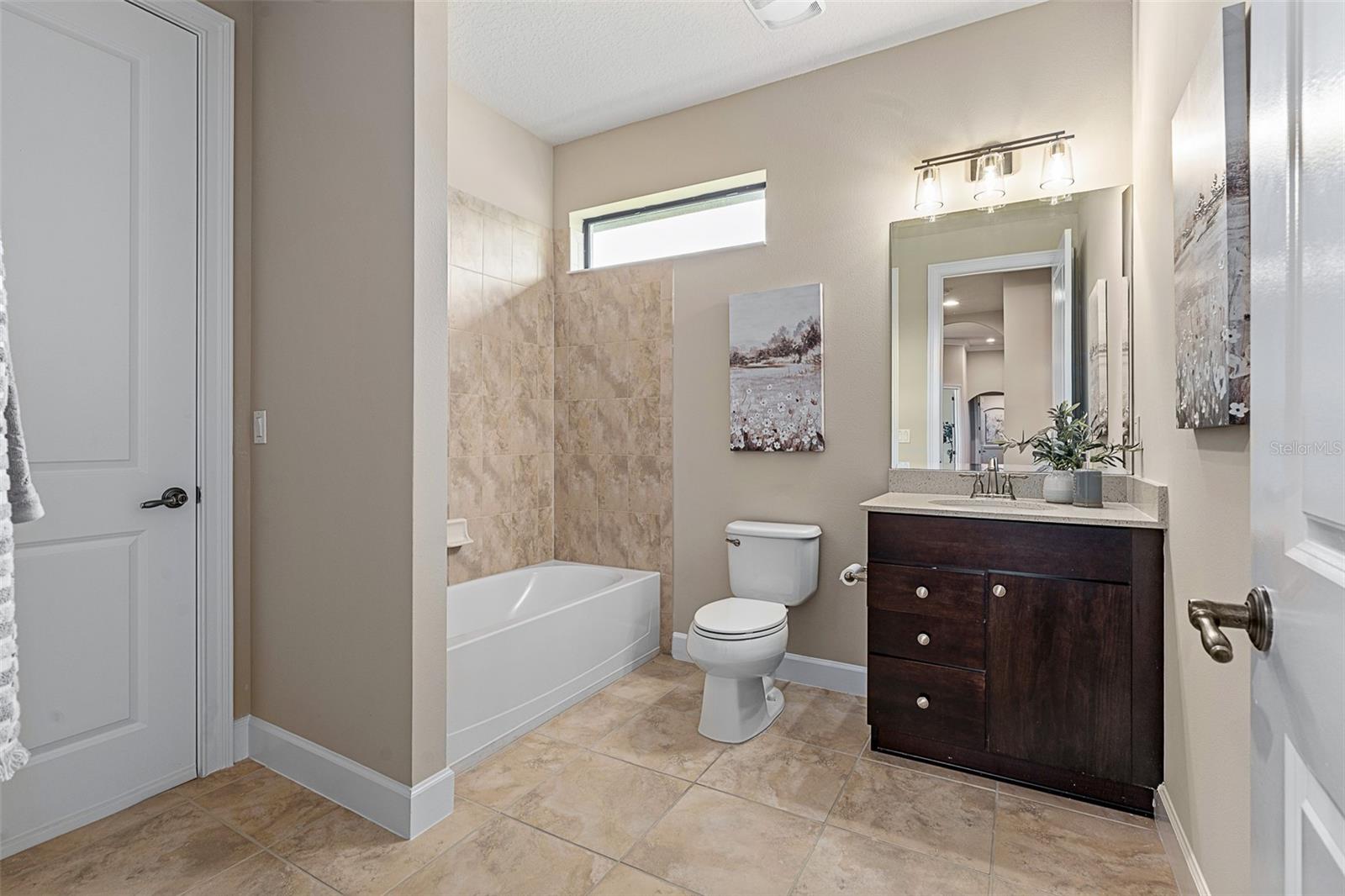 1208 Castlehawk Lane