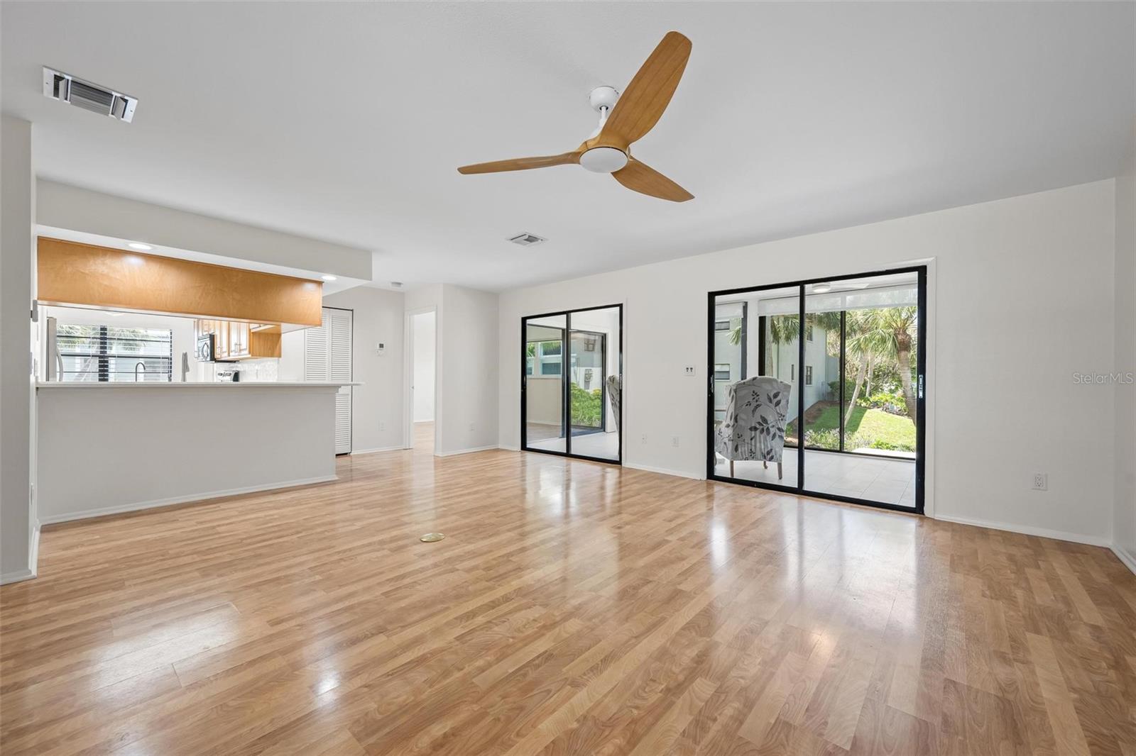 4255 Gulf Drive 116