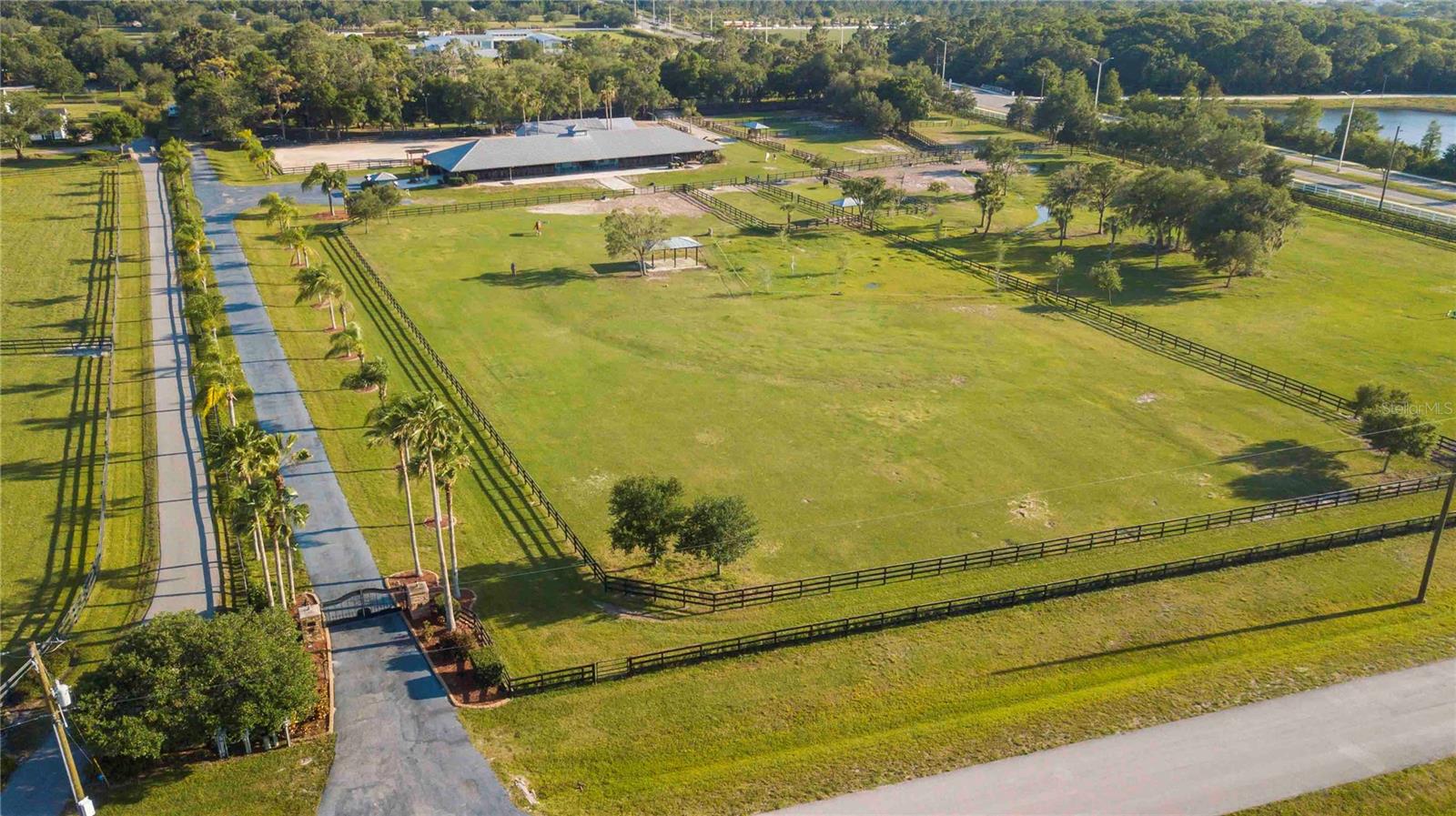 7710 Cow Camp Lane, Sarasota, FL