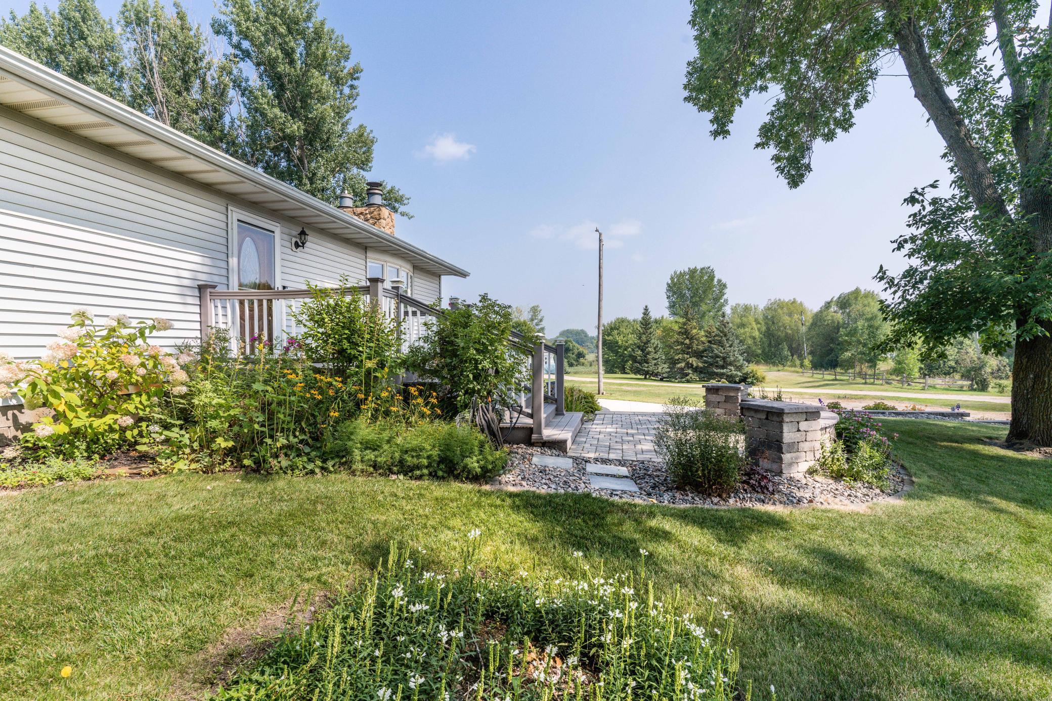 23490 Cottonwood Lane