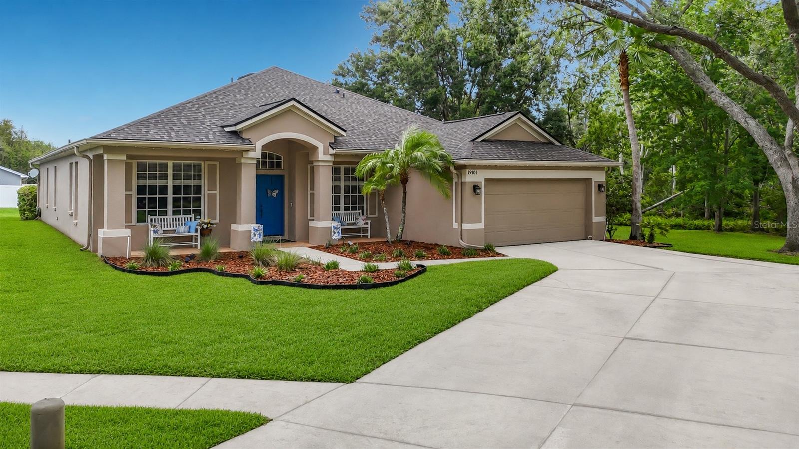 19101 Golden Cacoon Place