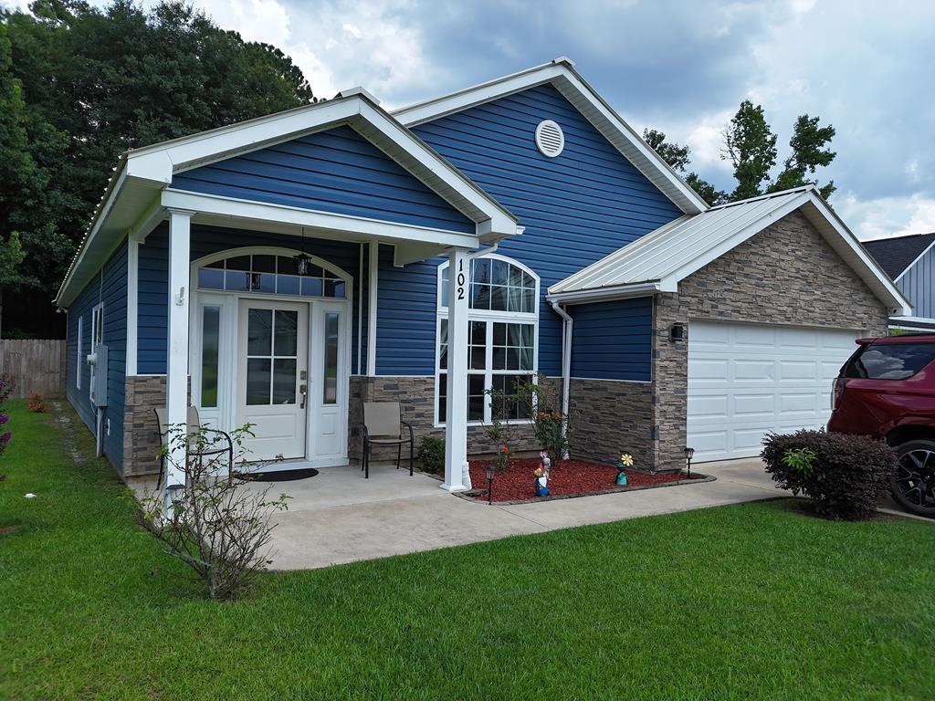 This is a beautiful 3 br 2 bath in a desirablearea. The open floor plan and tile floors makes this a cozy comfortablehome for the family. The deck on the rear of the home is perfect for a cool evening. It IS pet friendly and has an HOA so ask about the amenities. Shown by appointment only.