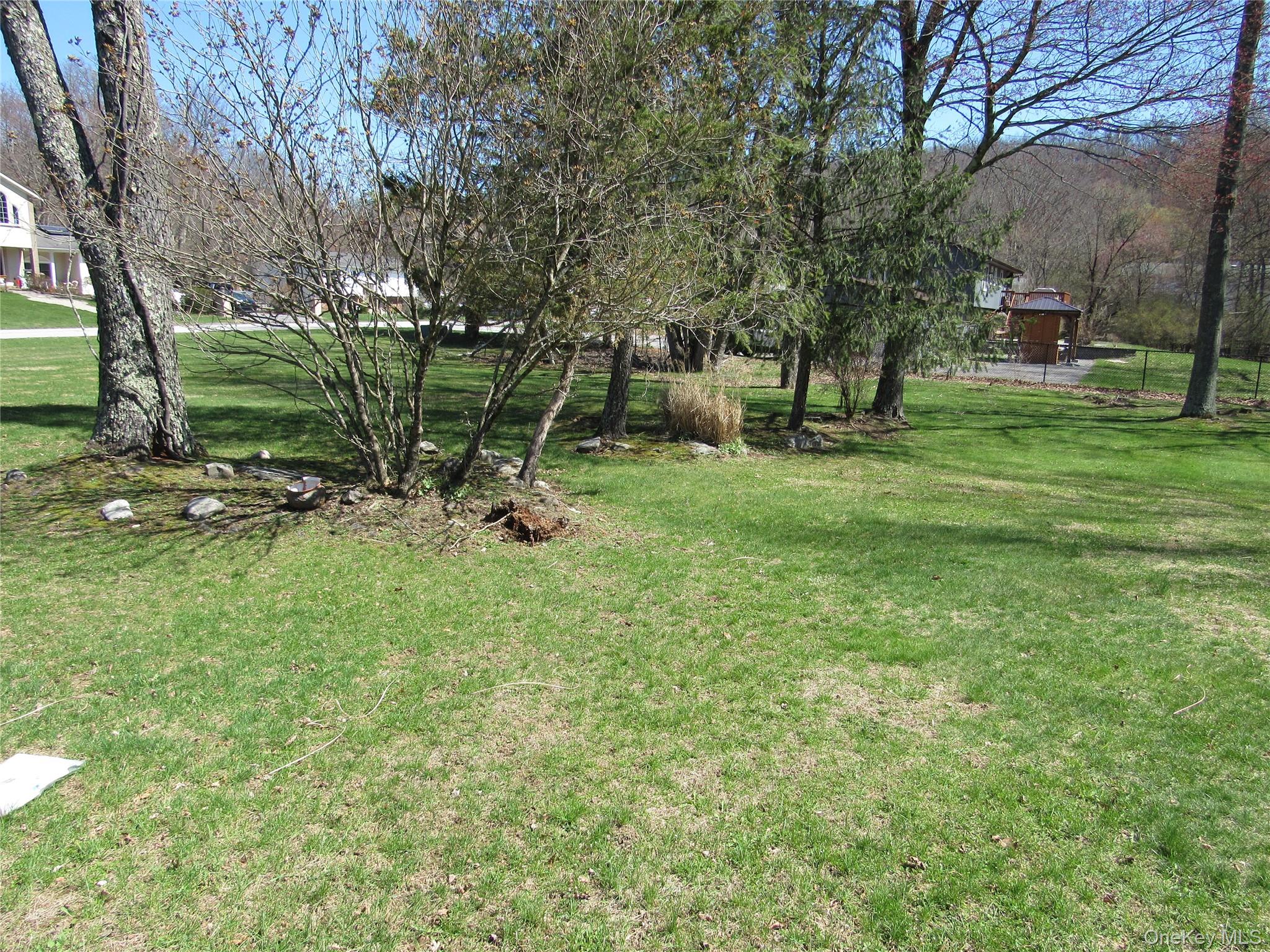 5 Hillside Road