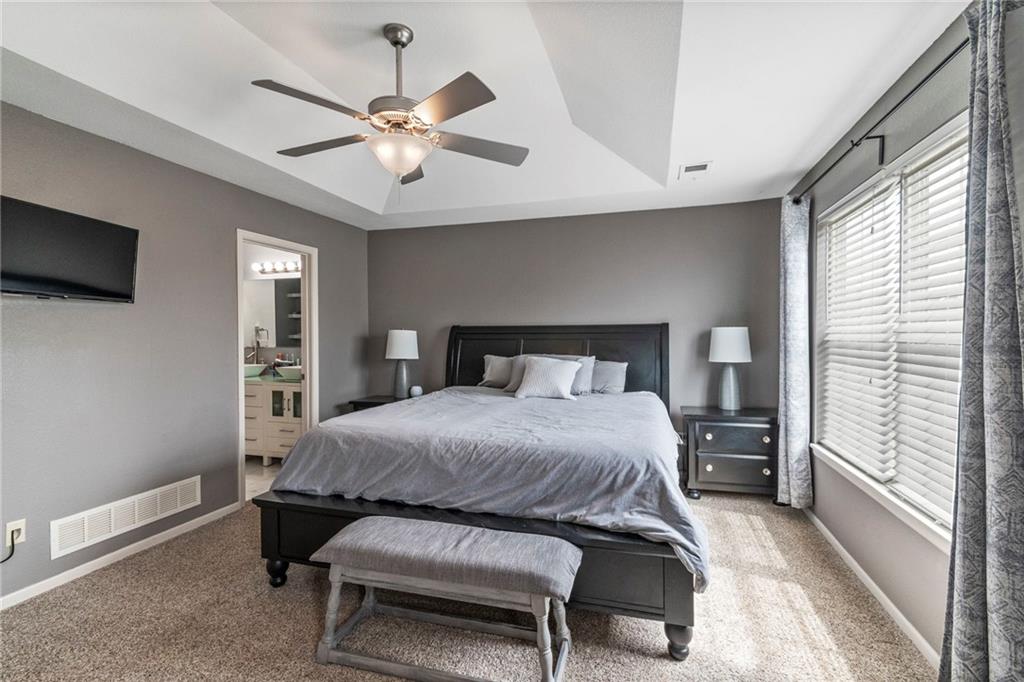 4004 NW 94th Terrace