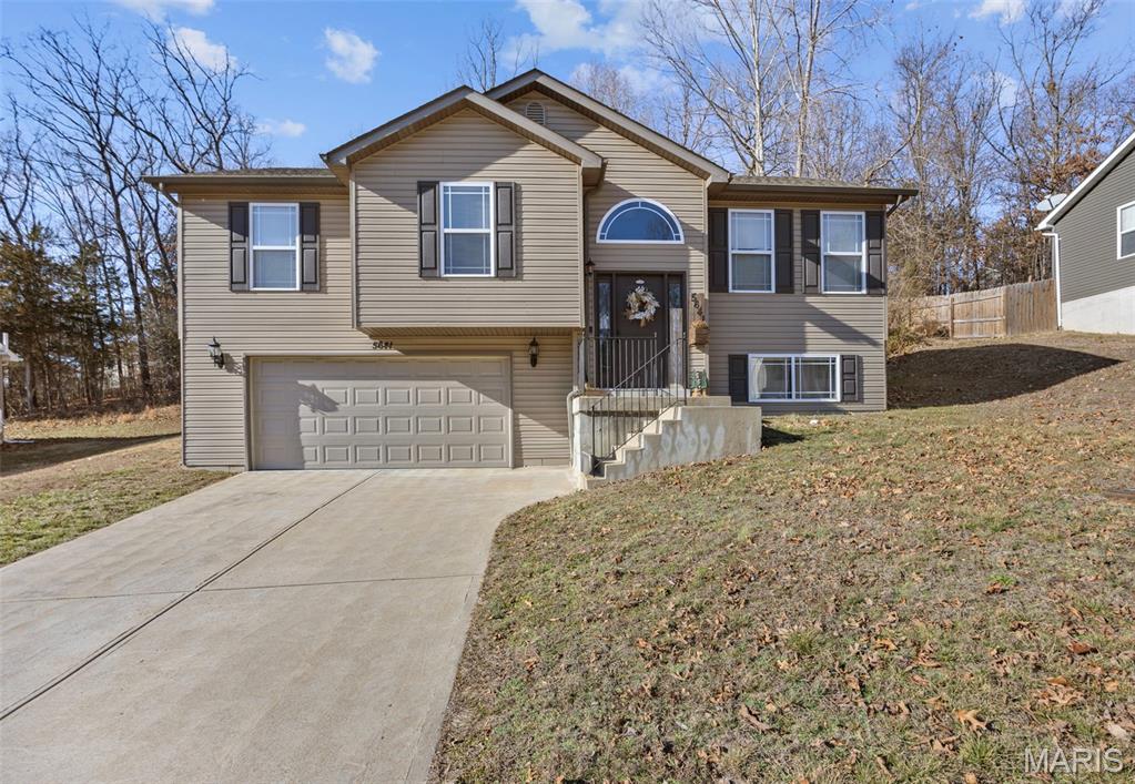 5641 Hawks Landing Drive