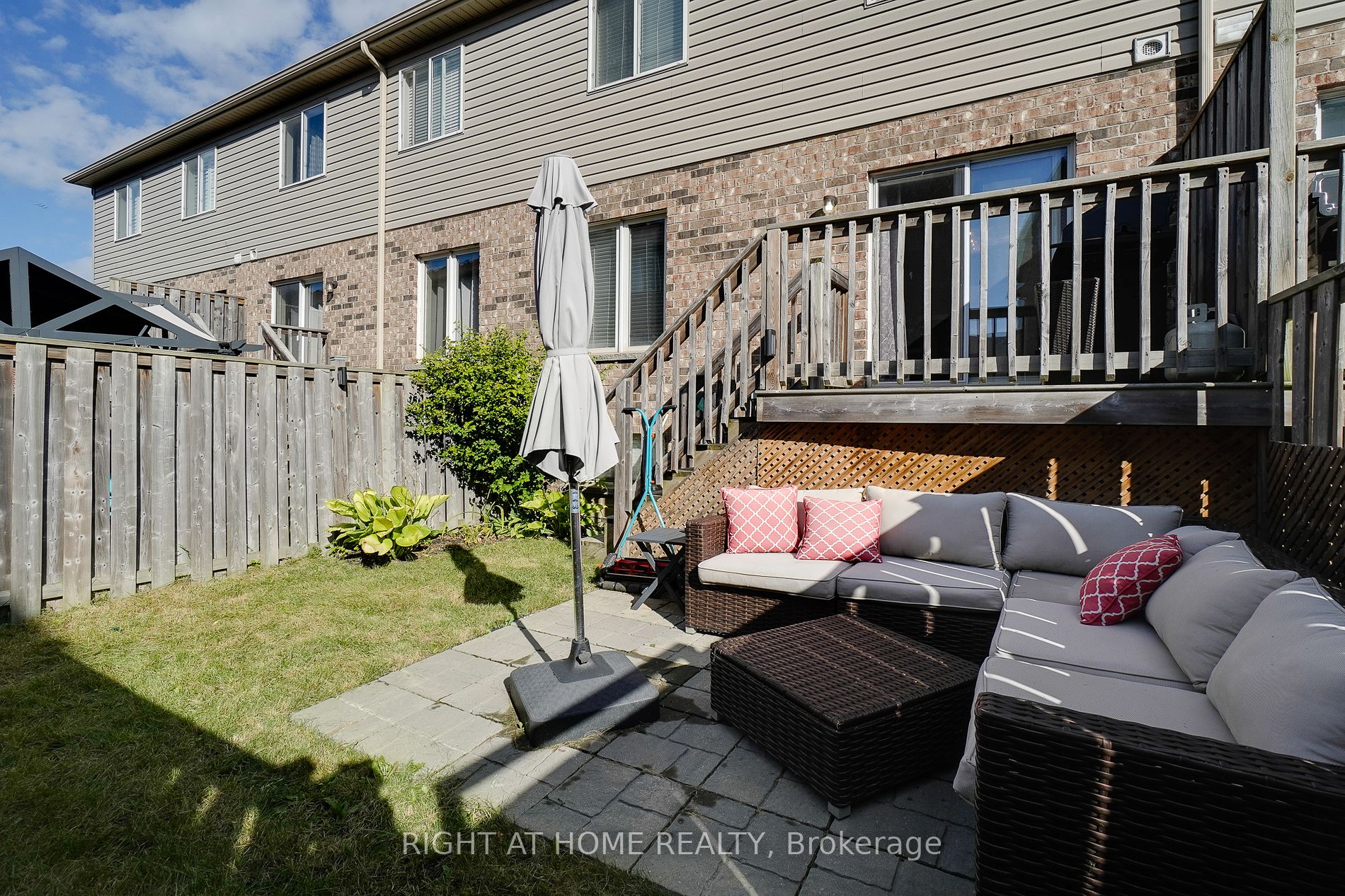 70 Highgate Dr 12