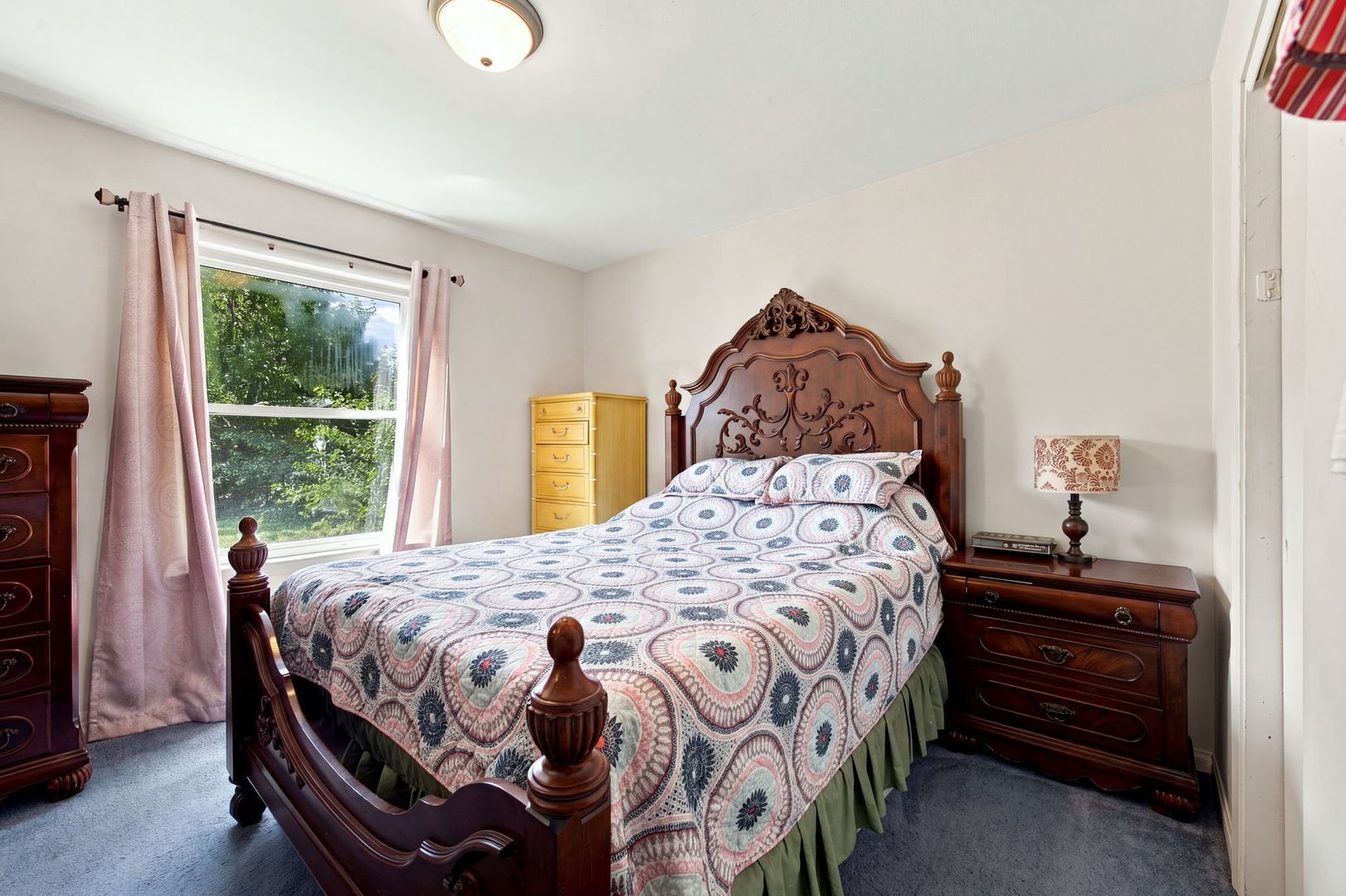 1725 Evergreen Avenue