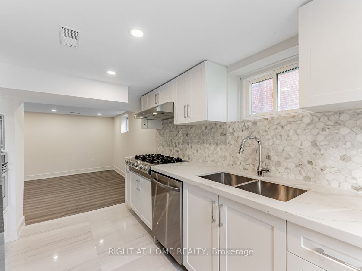 141 Tower Dr