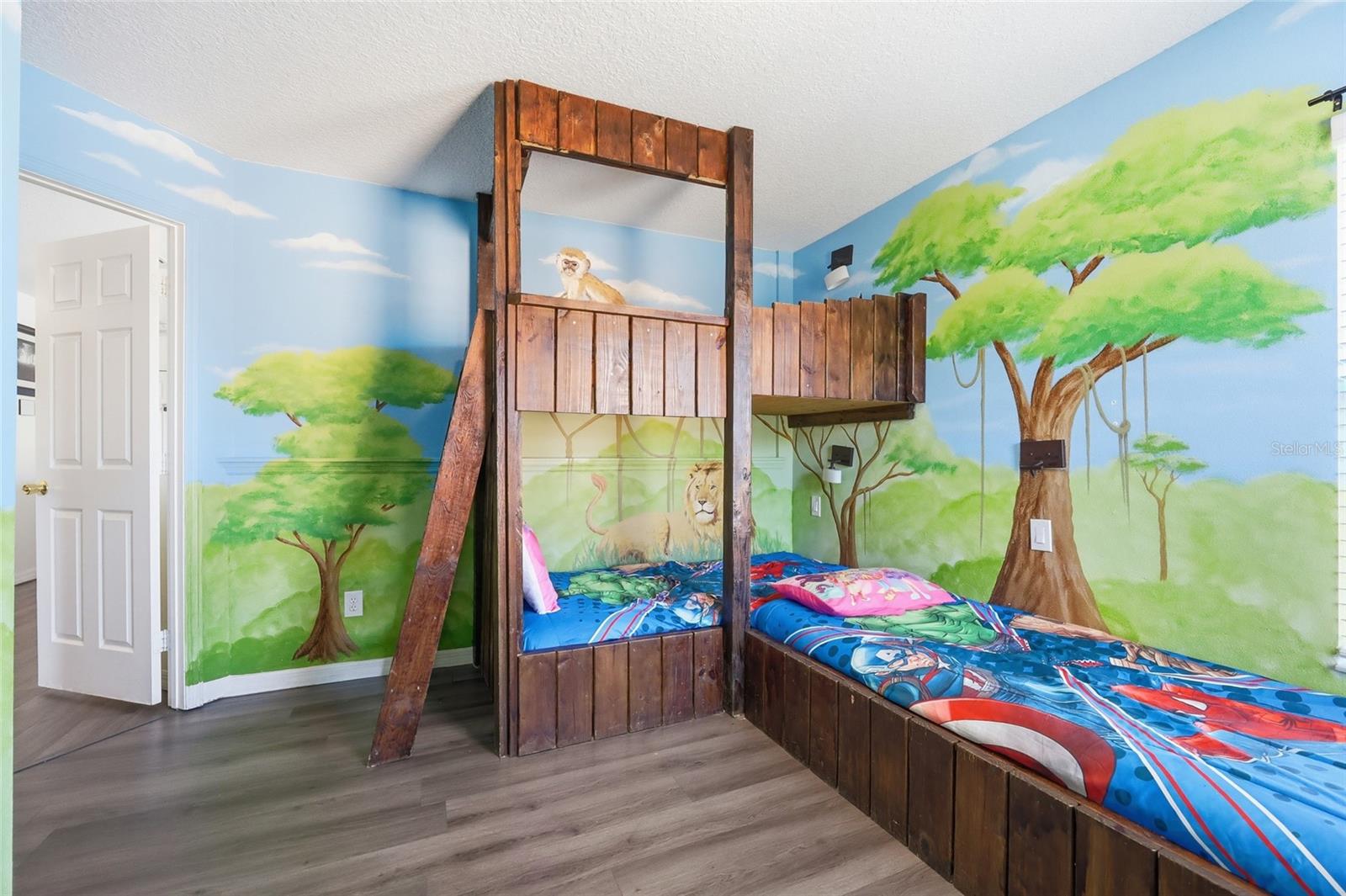 844 Orange Cosmos Boulevard