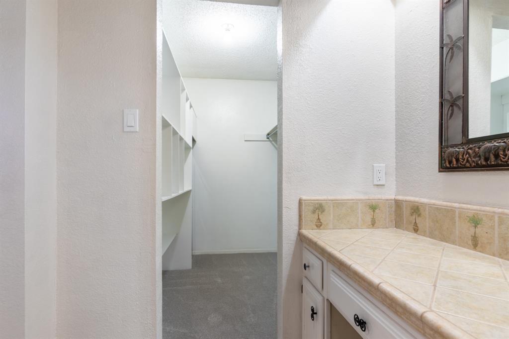 3502 Willow Ridge Drive