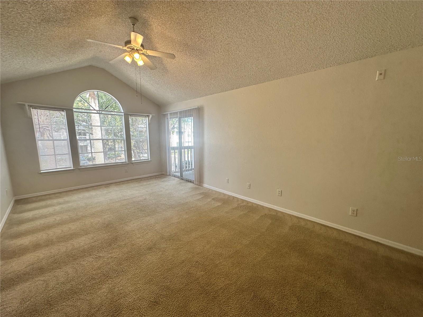 1049 S Hiawassee Road 3423