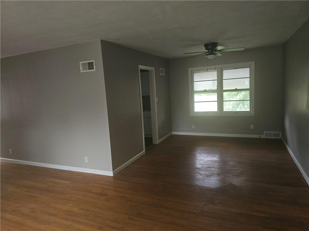 800 - 802 E 75th Terrace