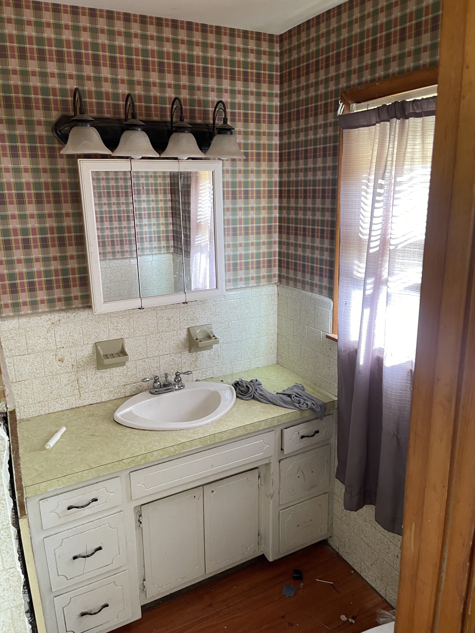 8 Pleasant Ridge Ct