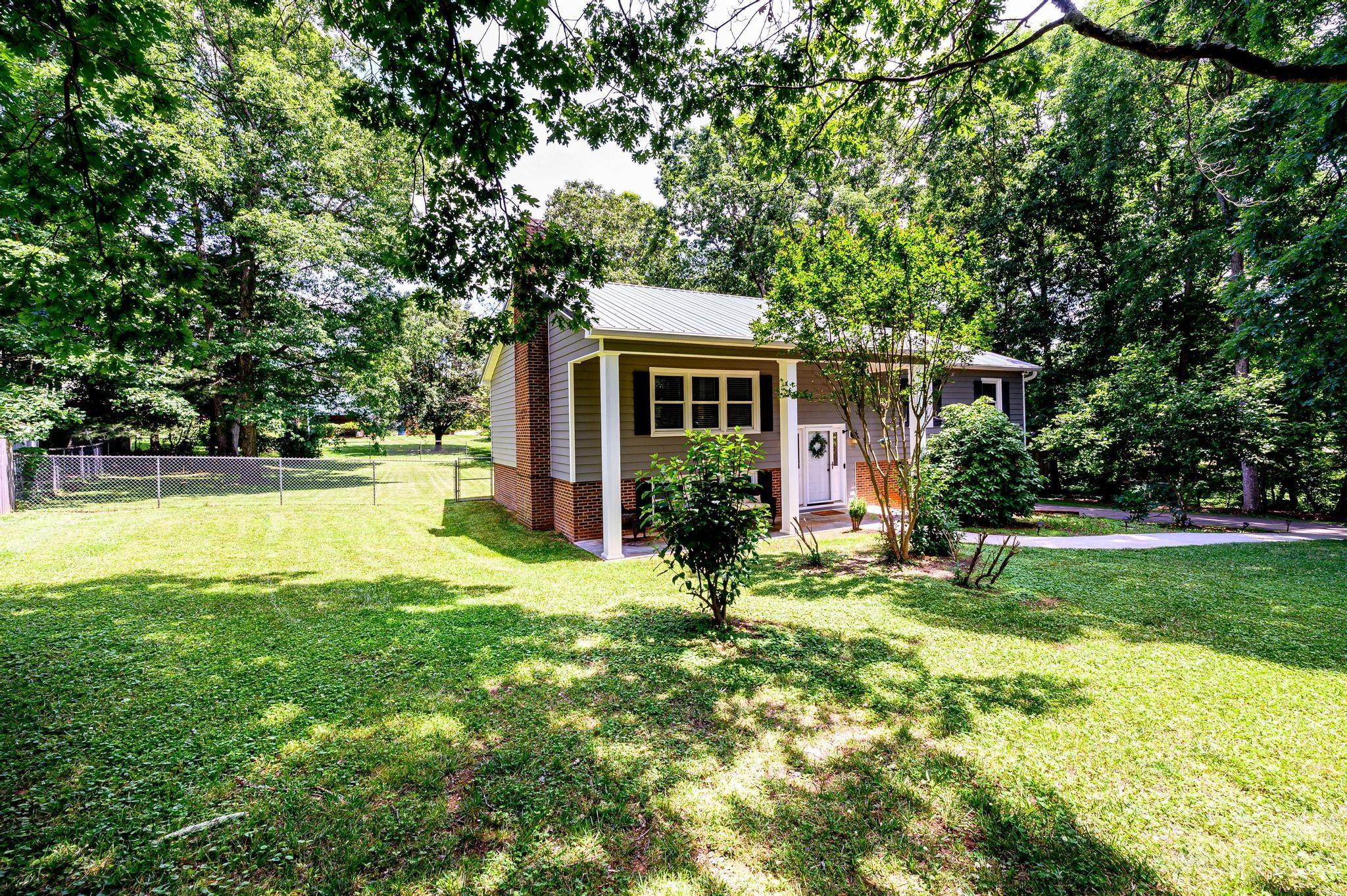 117 Windy Oaks Court