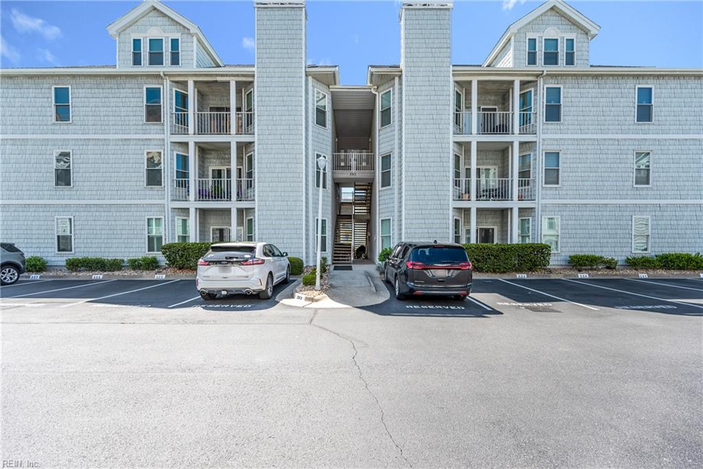 2313 Beach Haven Drive 303, Virginia Beach, VA 