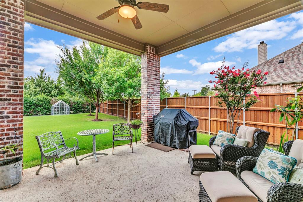618 Forest Hill Drive