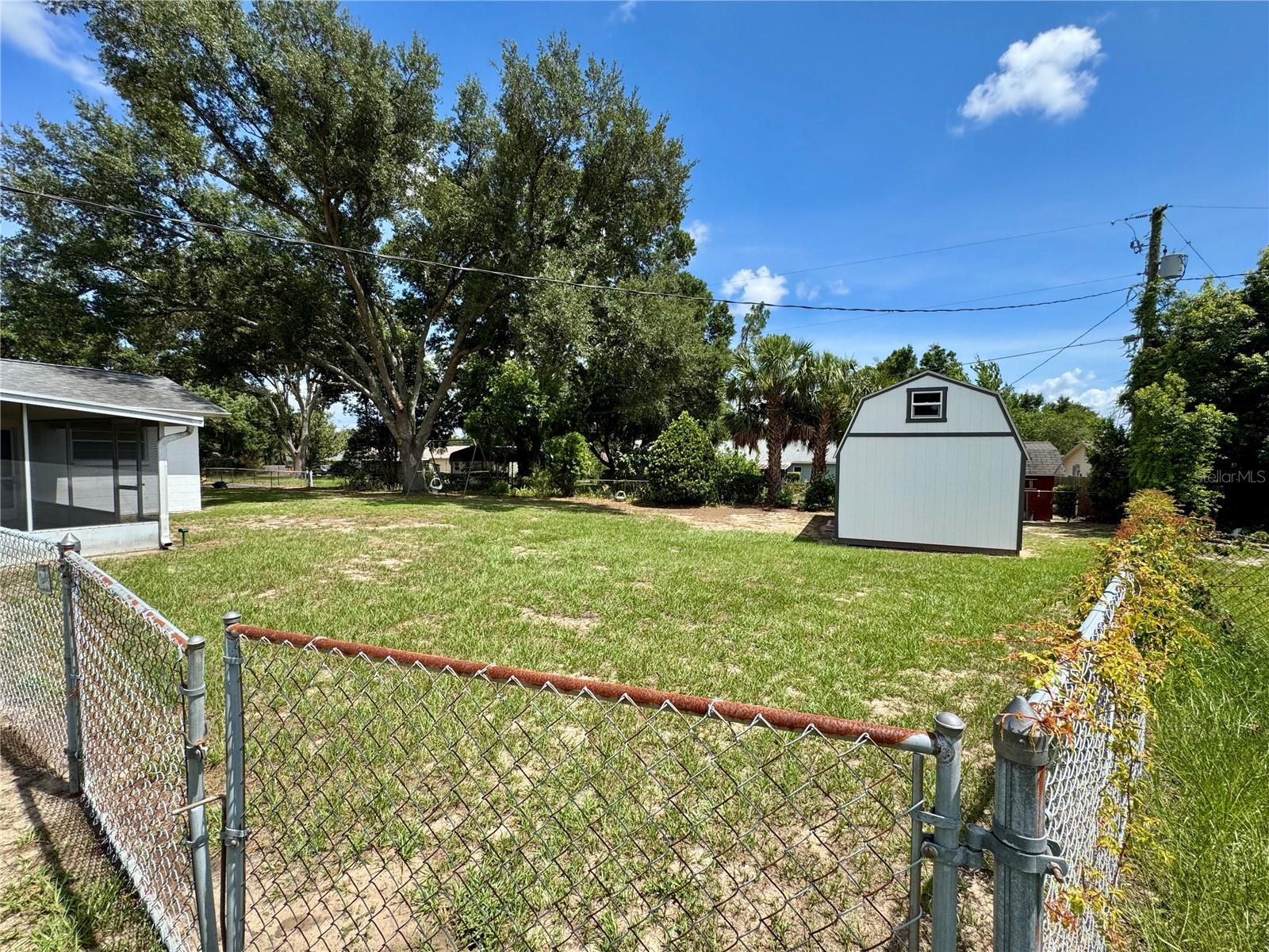 827 Strawberry Lane