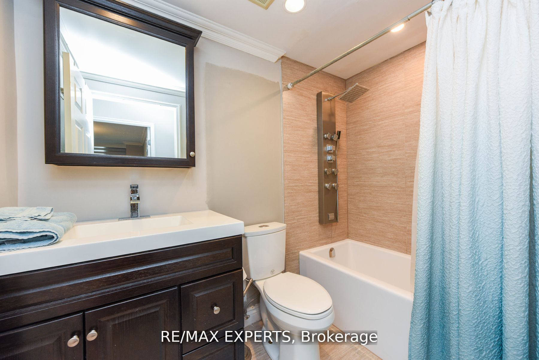4460 Tucana Crt Ph02