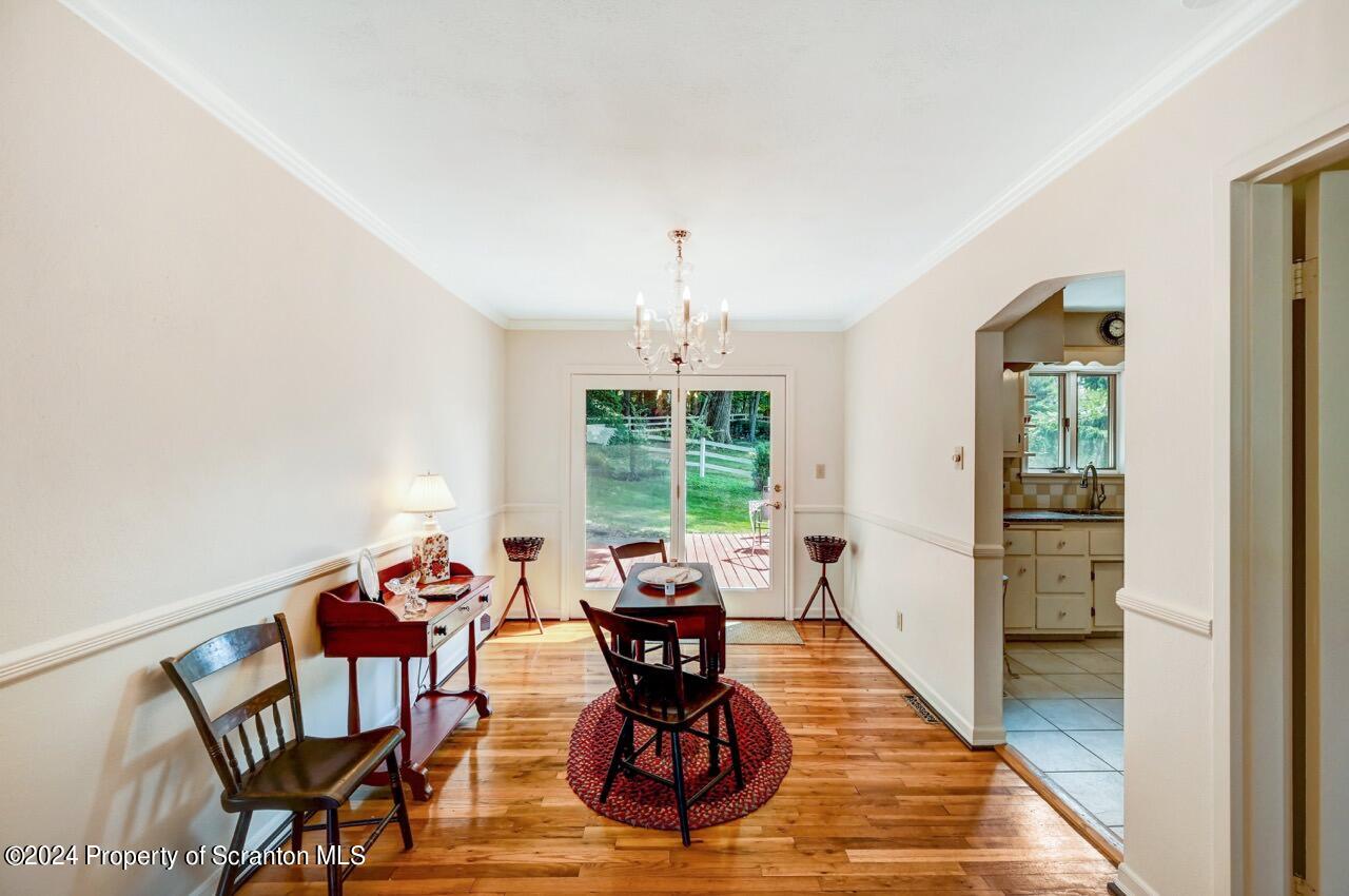 100 Buckhill
