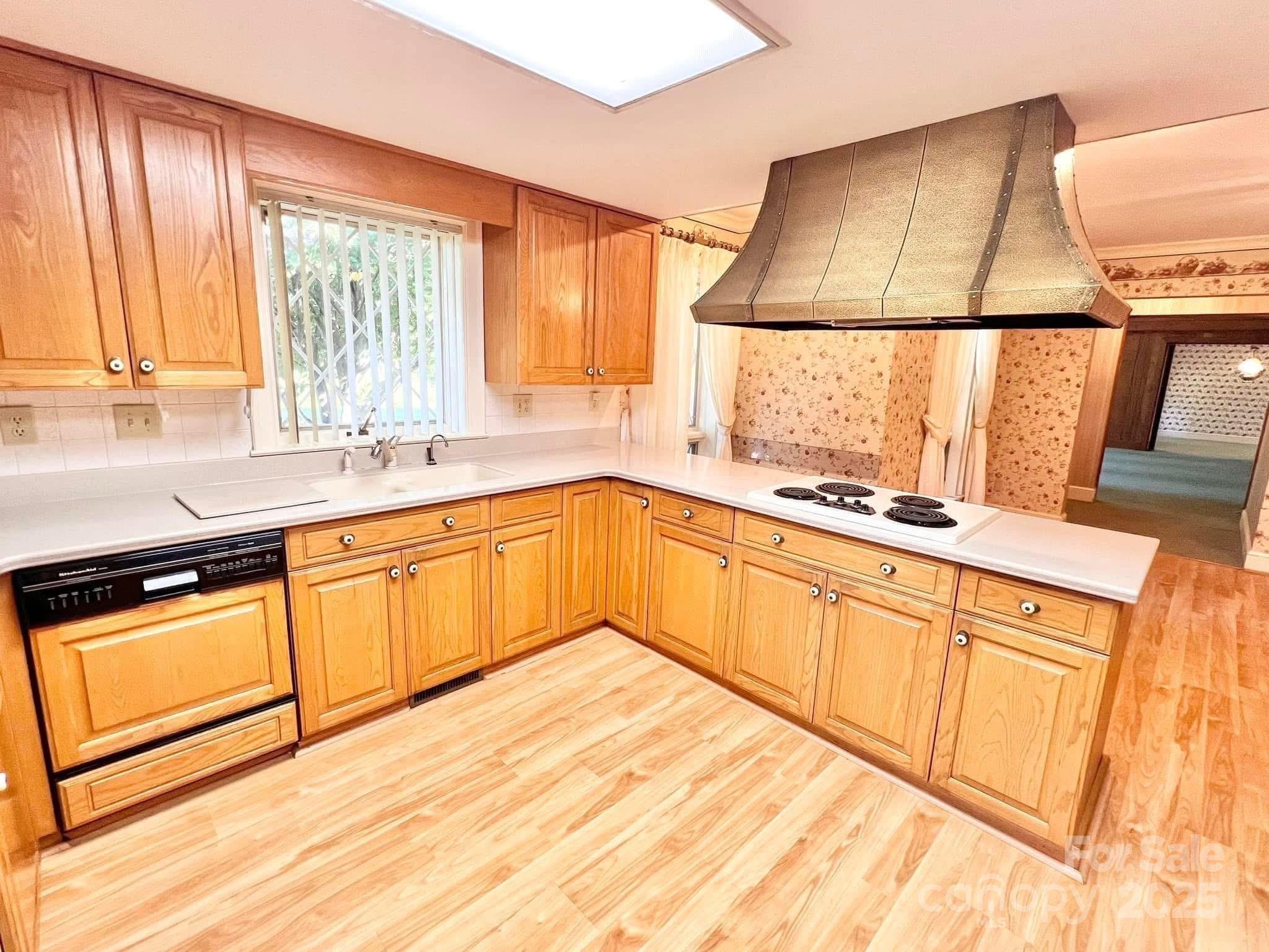 2505 Morganton Boulevard SW