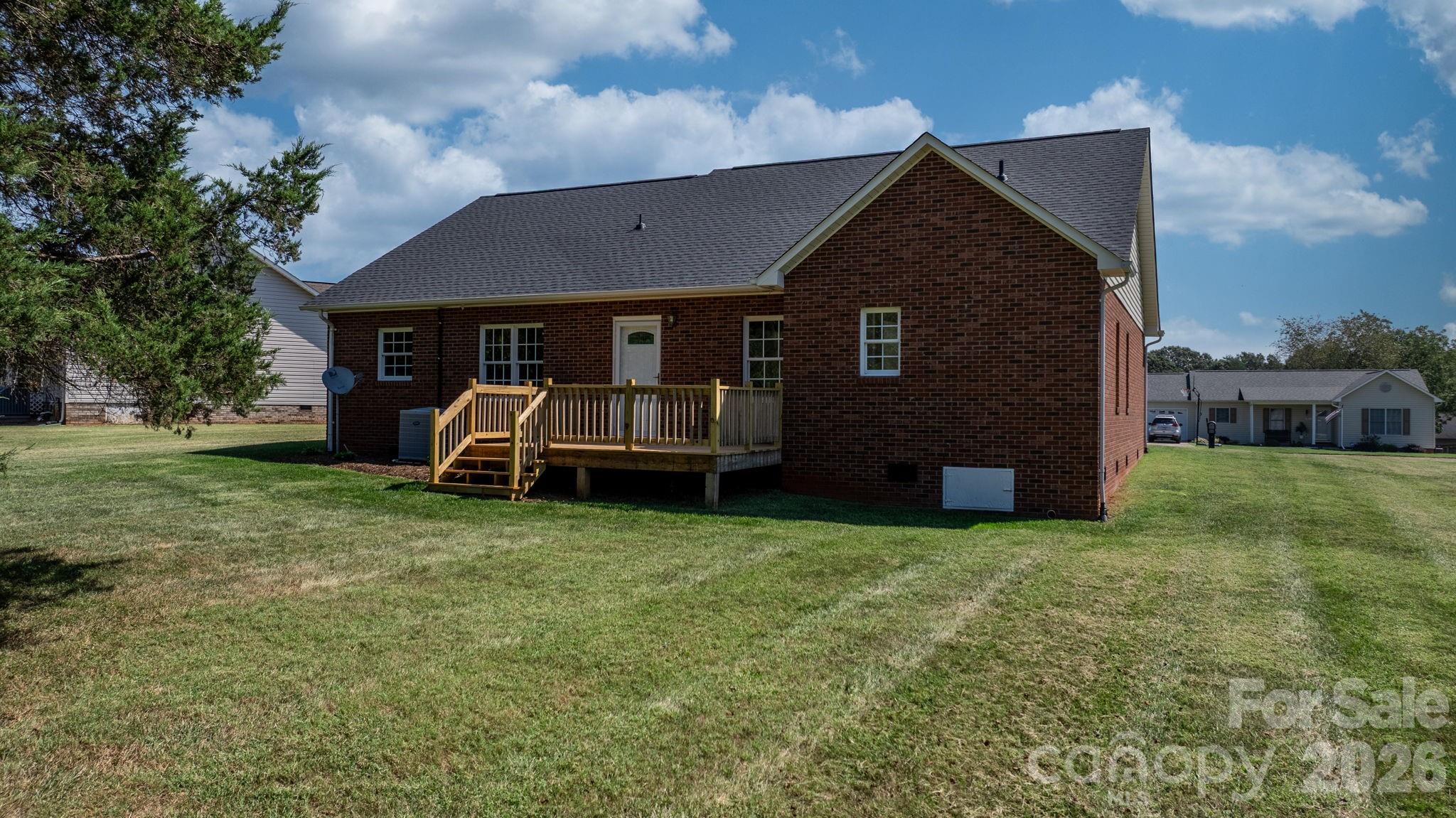 1420 Farmington Hills Drive