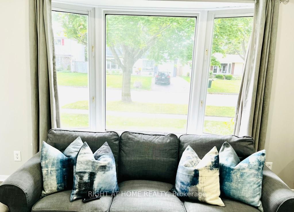 17 Swanston Cres