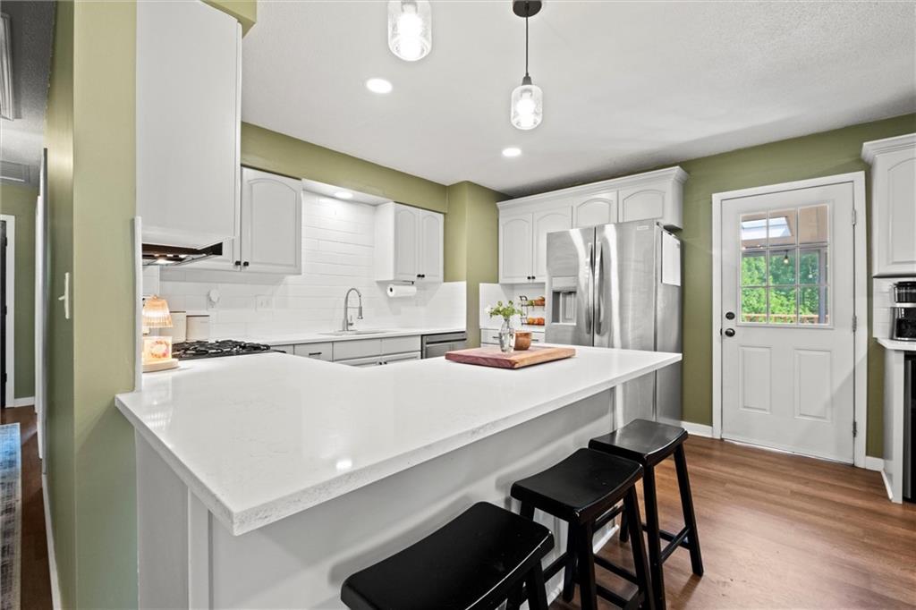 22420 W 73rd Terrace