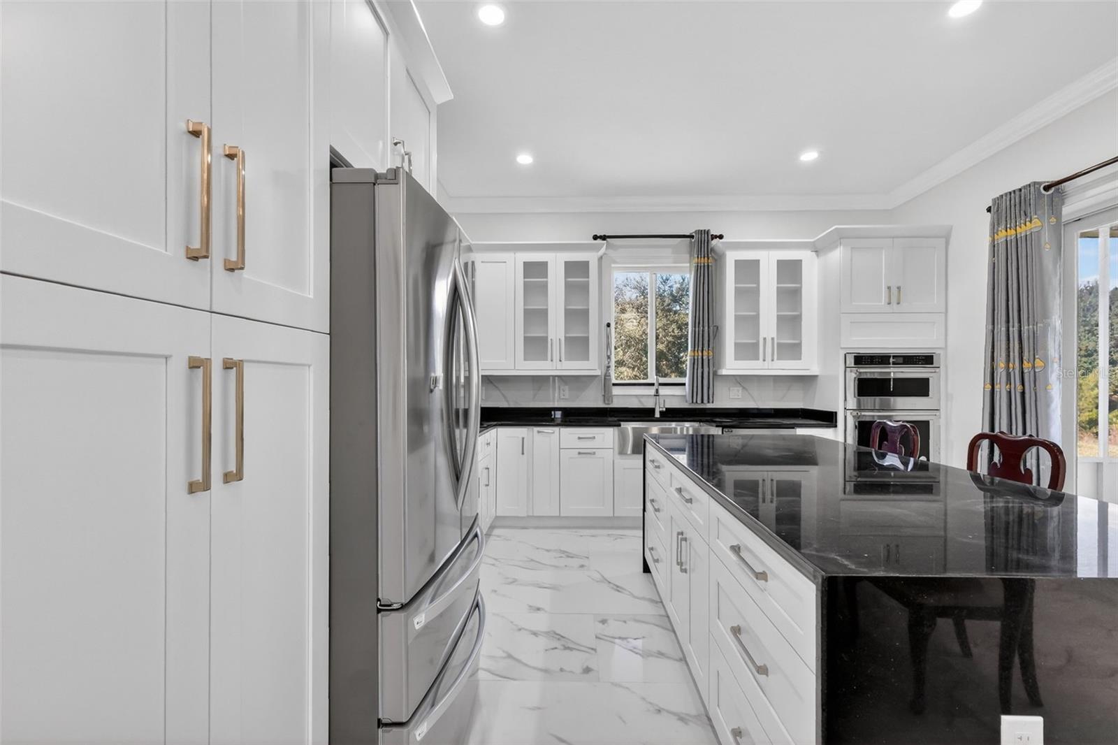 588 Dowling Circle
