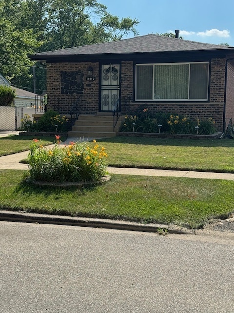 14240 S Manistee Avenue