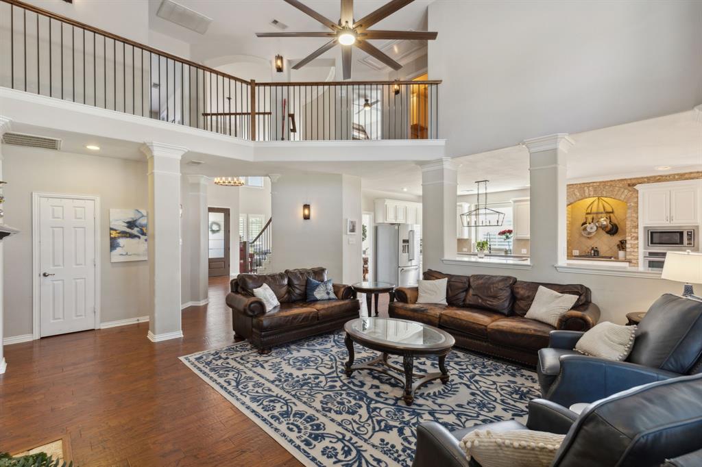 5801 Hathaway Drive