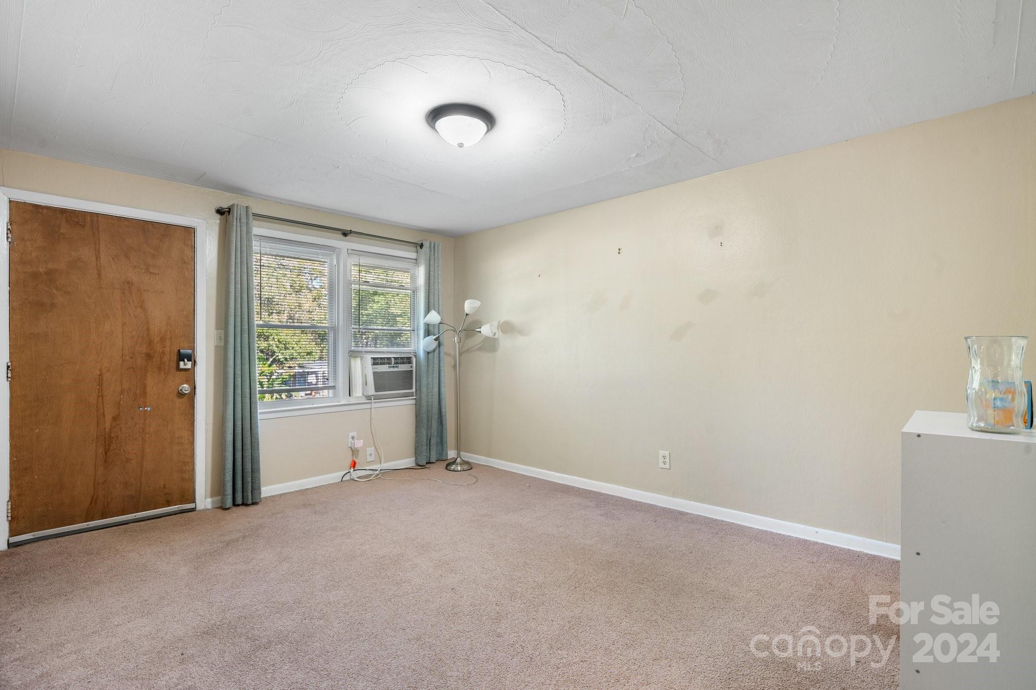 1816 & 1818 22nd Street NE