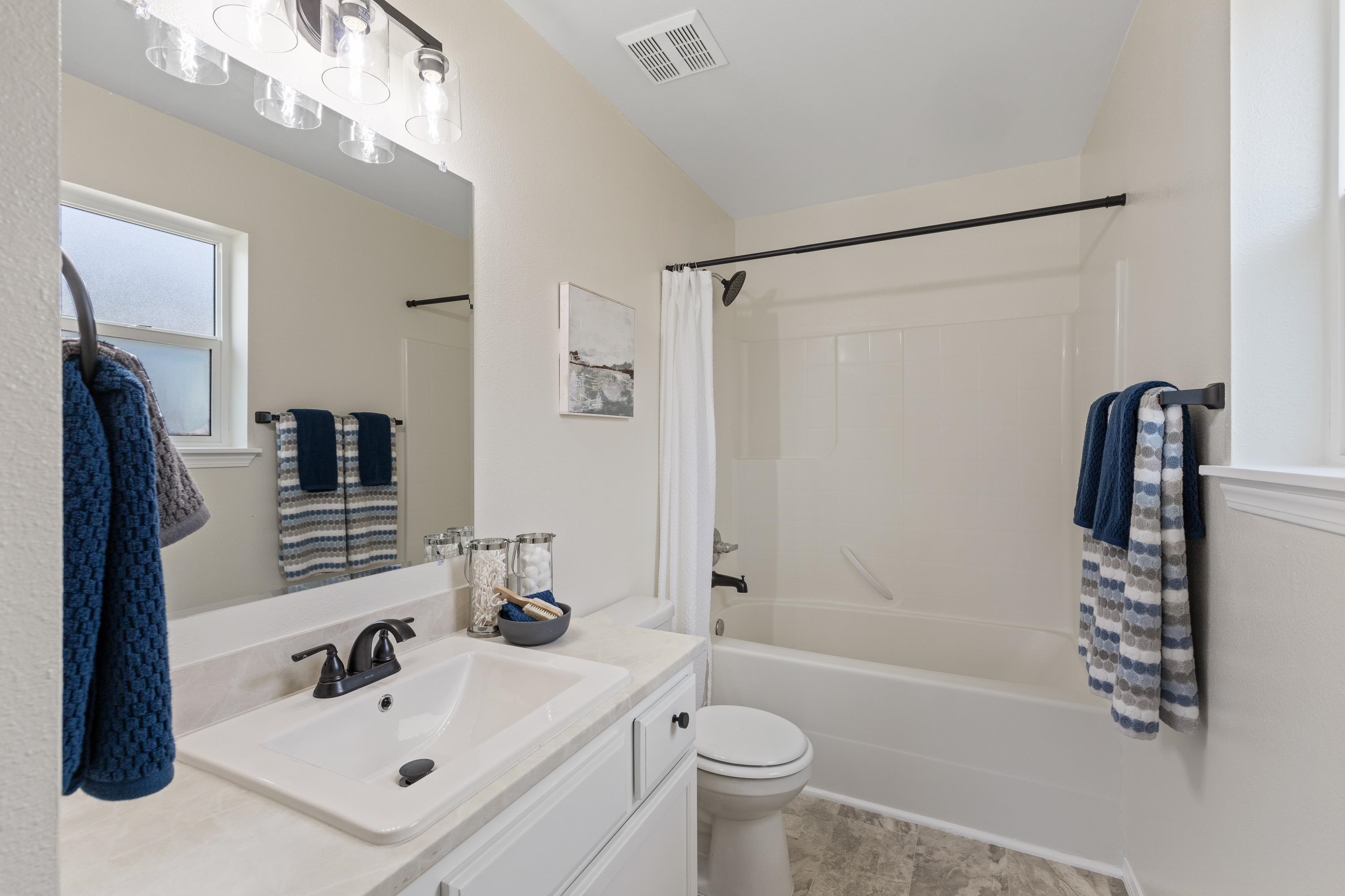 10026 W Barberry Ave